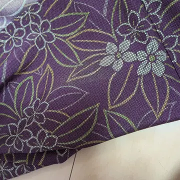 보라색 꽃무늬 코몬 기모노