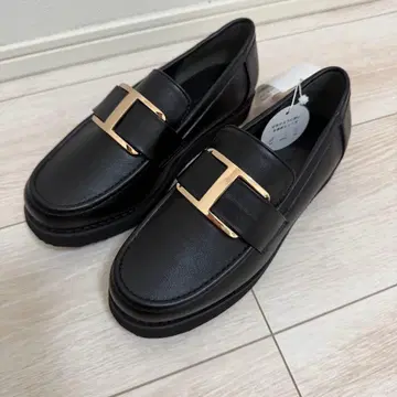 글로벌 워크 요시타카 유리코 착용/에어카루 통굽 로퍼