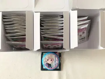 수호캐릭터 캔뱃지 24개  암니버스