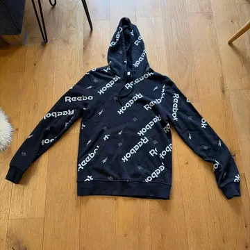 Reebok 로고 프린트 후드티 블랙