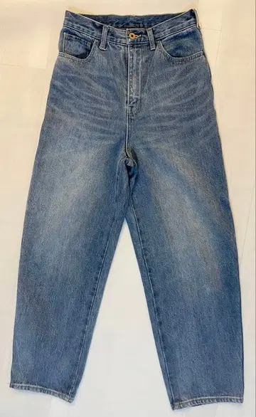 하이웨스트 라이트 블루 데님 팬츠