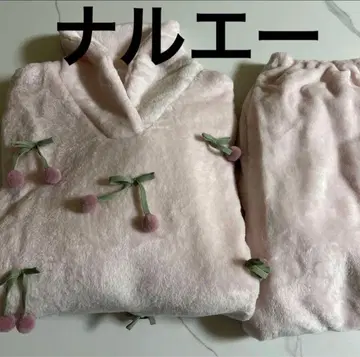 (미사용 새상품)  체리 파자마