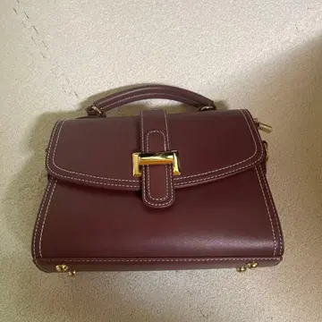버건디 숄더백