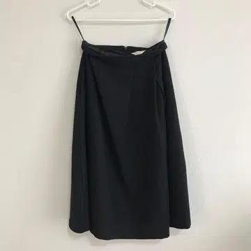 ALPHA CUBIC 따뜻한 플레어 스커트 허리 64 힙 89