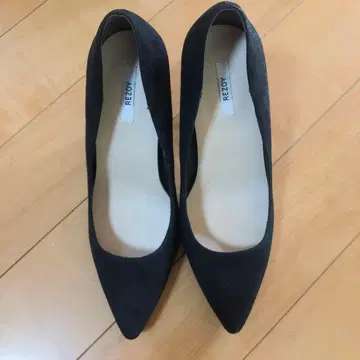 REZOY 블랙 하이힐 24.5cm