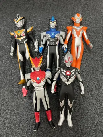 울트라맨 루브 엔비 인형 5체 세트