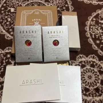 ARASHI 20주년 기념 사진 프레임 외