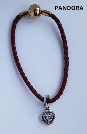 PANDORA 판도라 모먼트 레드 가죽 팔찌 참 포함