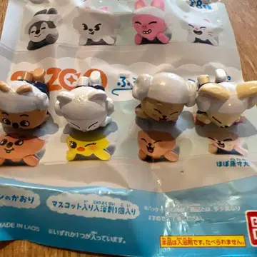 빗쿠라타마고 skzoo 진이레트 한쿼카 퍼핌 폭시니