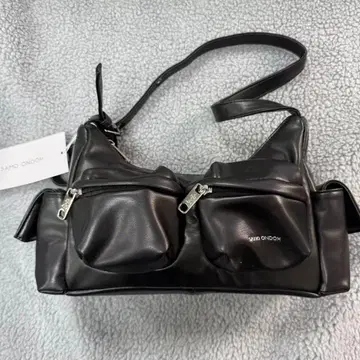 Samo Ondoh 블랙 메신저 백