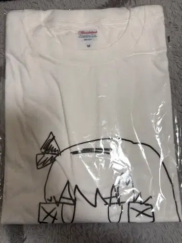 [ 미개봉 새상품 ] T셔츠 M사이즈