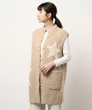 [ 새상품 ] 츠모리치사토 슬립 베이지 별 모티브 퍼지 롱 베스트