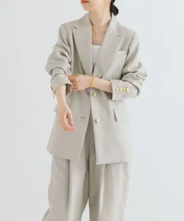 [택 포함 새상품] Audrey and John Wad 자켓 S사이즈