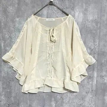 로리즈팜 레이스 돌먼 블라우스 얇은 소재 예쁜 고급 핀턱