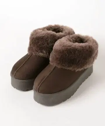 라콜레 페이크 무스탕 슬립온 M