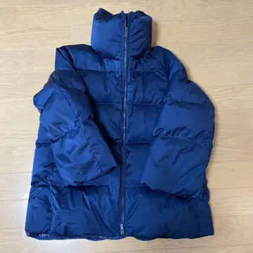 유니클로 + J 네이비 다운 자켓 더블 지퍼