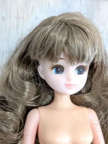 리카짱 스타일리시돌 컬렉션 파르페 스노우 스타일 인형 본체