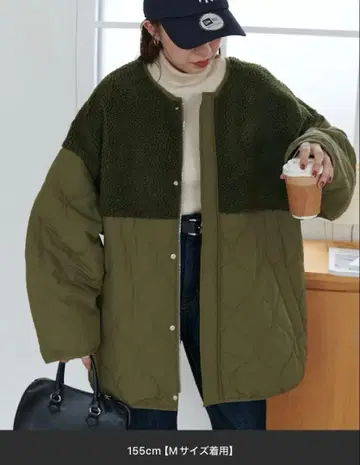 [한 번만 착용] DISCOAT 보아 절개 퀼팅 코트 M