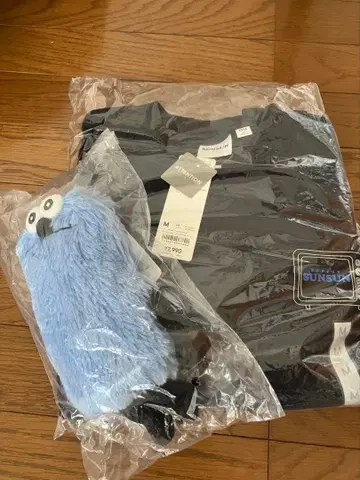 지유 스순순 콜라보 맨투맨 파우치