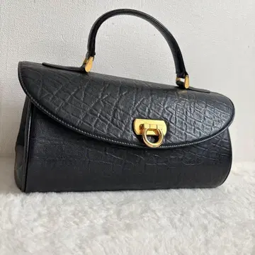 M&K TOKYO 핸드백 골드 금장 장식 가죽 느낌 블랙 포멀