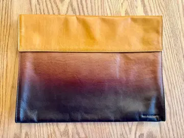 마더하우스 백 클러치백 PC 케이스 은행나무 icho