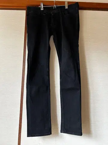 나인 하트 눈물 패치 블랙 데님