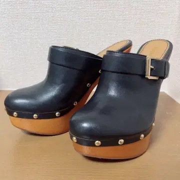 DSQUARED2 크 가죽 우드 힐 슬립온 이탈리아제