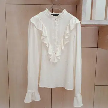 ZARA BASIC 프릴 블라우스