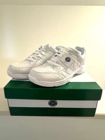 [ 미사용 새상품 ] 윔블던 테니스화 052 24.0cm 화이트