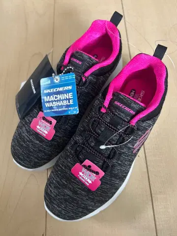 SKECHERS 슬립인 스니커즈 블랙/핑크 23cm