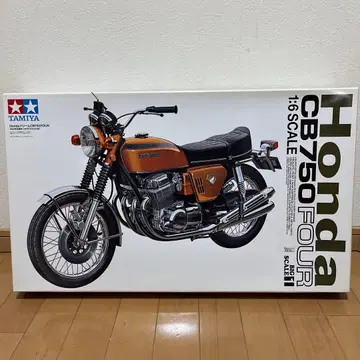 혼다 CB750 FOUR 1:6 스케일 1969년 생산형