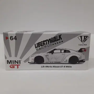MiNiGT 64 LB Works 닛산 GT-R 화이트