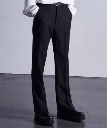 Loose22SS/완판템/세미플레어 슬랙스