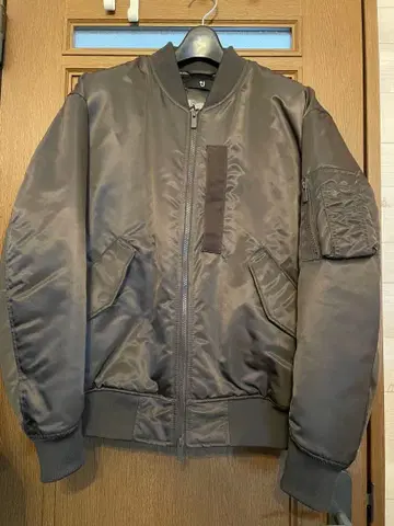 유니클로+J MA-1 플라이트 자켓 M