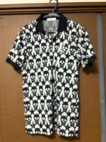 MARK & LONA 스컬 패턴 피케 셔츠