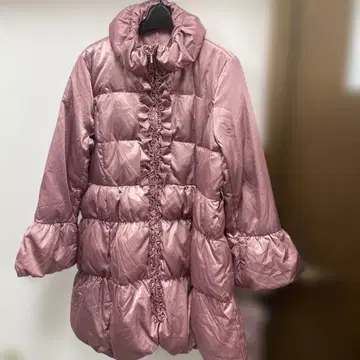 프릴 달린 핑크 다운 코트 LL