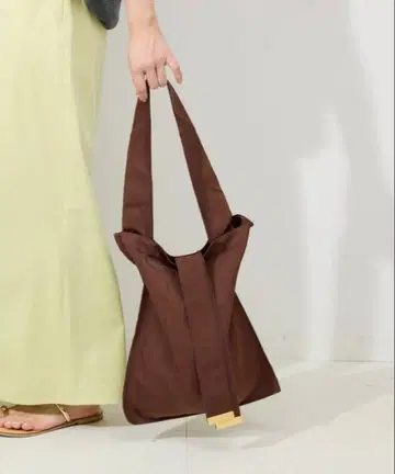 ITTI/이치 SLOBE 별주 TOTE M