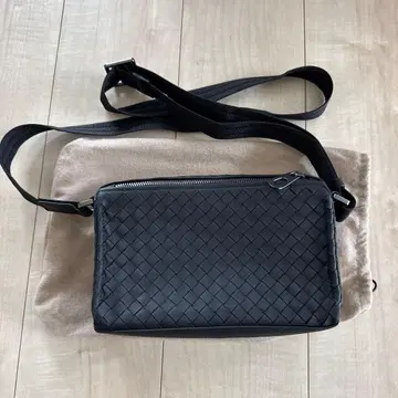 블랙 뜨개질 가죽 숄더백 미사용