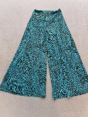 레지이 로맨티코 터콰이즈 롱 가우초 팬츠 38