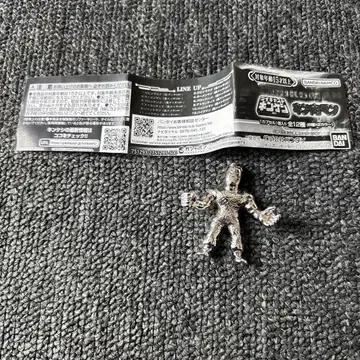 BANDAI 캡슐 토이 라면맨 실버 피규어