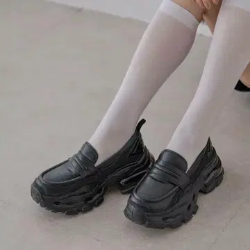 새상품급 JEANASIS 절개 볼륨 로퍼 통굽 로퍼 M