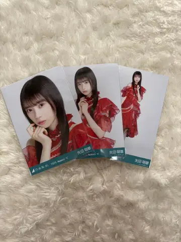 야타 모에카 브로마이드 13thBD 라이브 의상 2