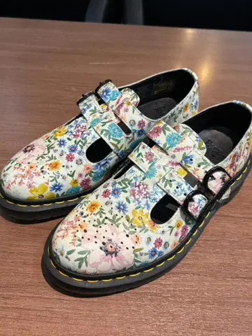 Dr. Martens 플로럴 메리 제인 8065 UK4 여성용