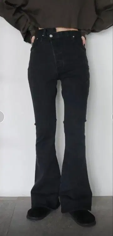 ungrid 하이웨스트 스트레치 핏 플레어 데님