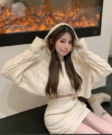 니트 후디 & 미니 스커트 셋업