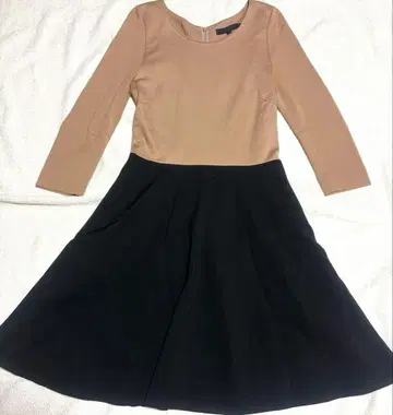 [A 라인] [포멀] 인기 ANAYI 베이지/블랙 도킹 원피스 36