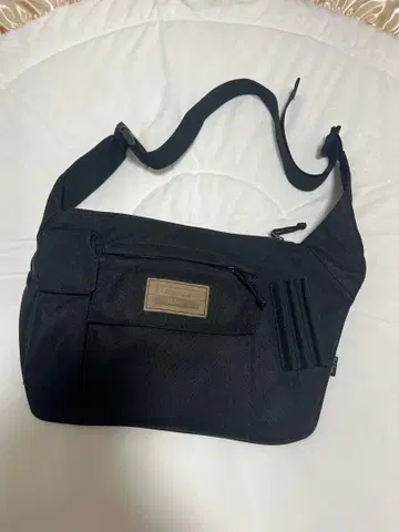 Paul Smith 숄더백 블랙