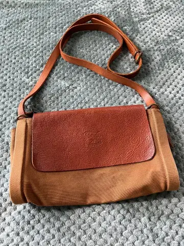 일비종떼 브라운 캔버스 가죽 숄더백