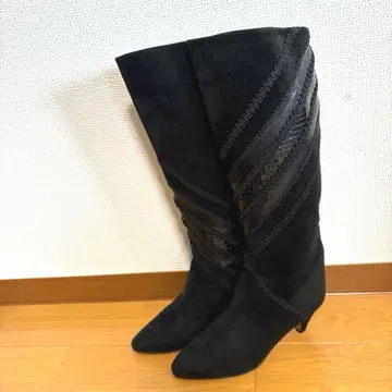 NINA RICCI 니나리치 레이스 장식 스웨이드 롱 부츠 블랙