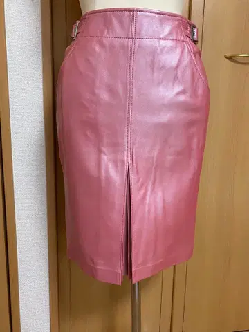 pinky&dianne 새상품 레어! 펄 핑크 램 가죽 스커트 38